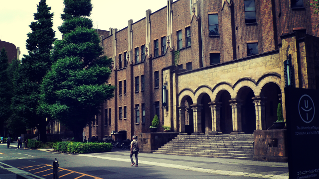 なぜみんな大学へ行くの？